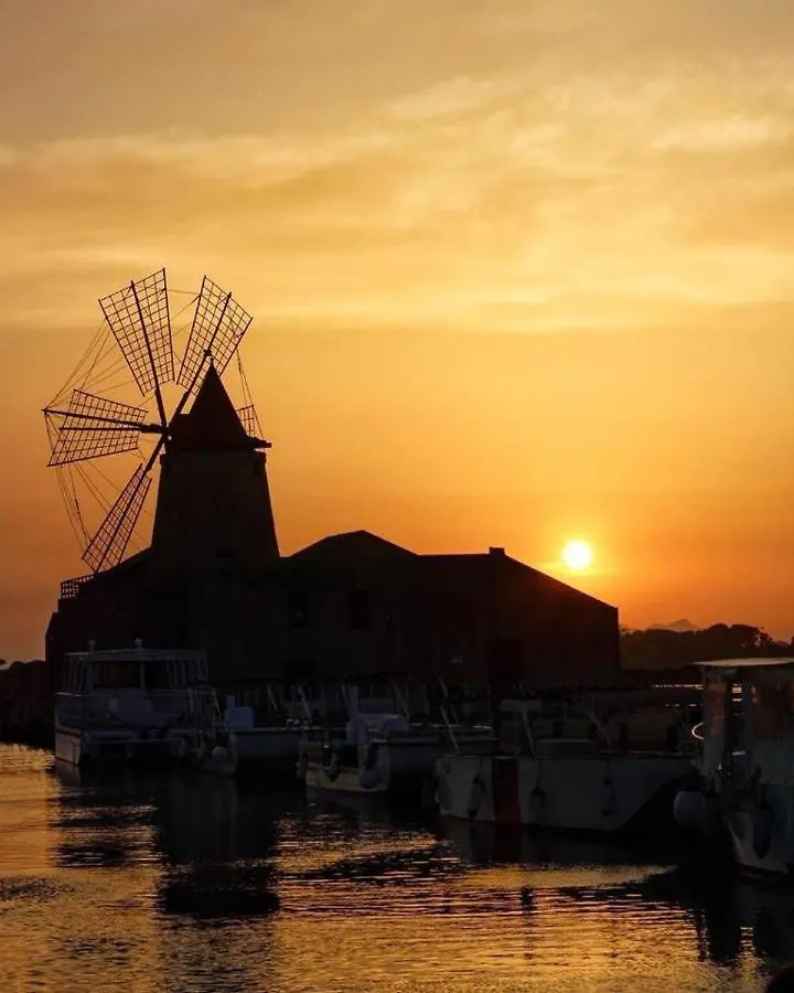 Casa Vacanze Ulisse Trapani 0*,  Italy
